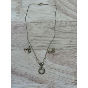 1/20 12K‎ Gold Filled D 'OR 15"Choker Necklace & Screw Earrings Green Stones VTG